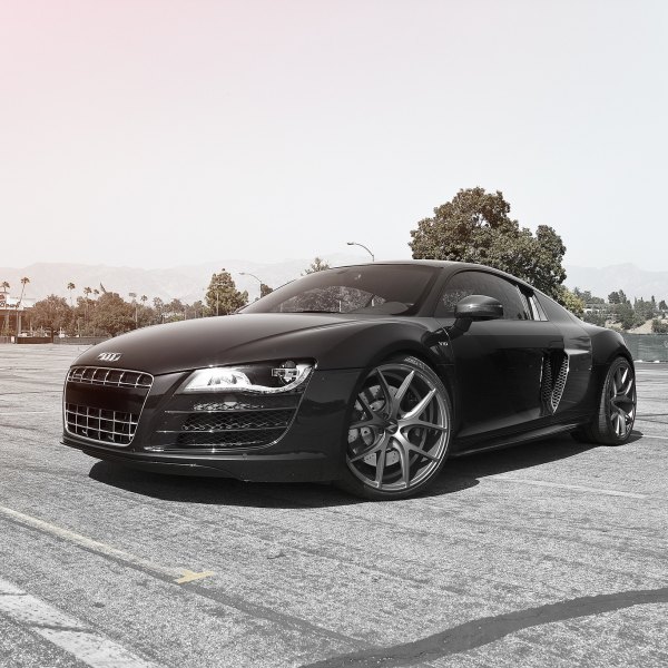 Custom Audi R8 - Images, Mods, Photos, Upgrades | CARiD.com Gallery