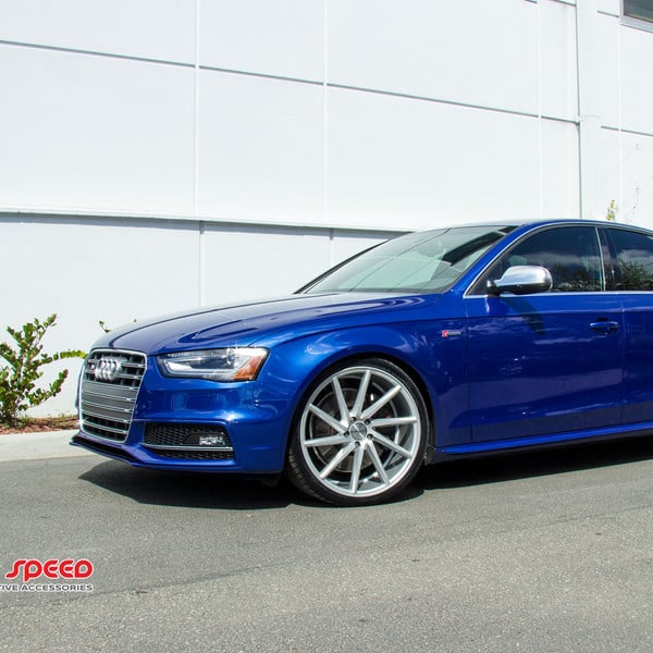 Blue Customized Audi S4 - Photo by Vossen
