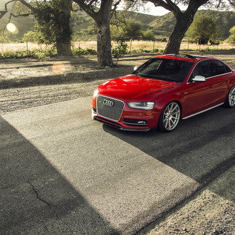 Chrome Mesh Grille on Custom Red Audi S4 - Photo by Vorstiner
