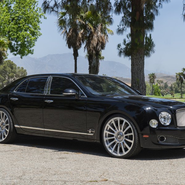 Black Bentley Mulsanne with Chrome Mesh Grille - Photo by Forgiato