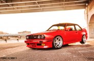 Red BMW 3-Series Sporting Chrome Rennen Wheels