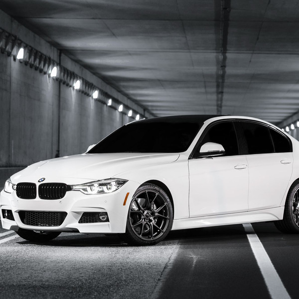 Front Bumper with Fog Lights on White BMW 3-Series - Photo by dan kinzie