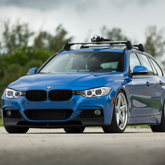 Blue BMW 3-Series with Roof Rack System - Photo by Vossen