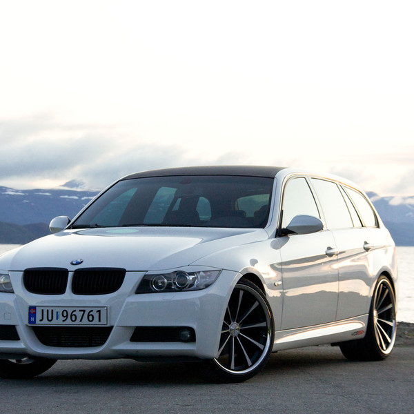 White BMW 3-Series with Aftermarket Front Bumper - Photo by Vossen