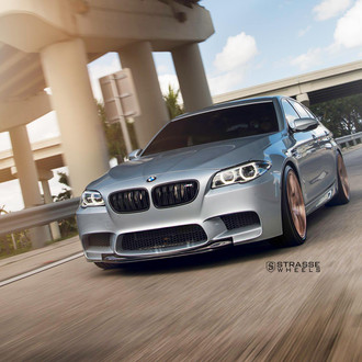 Rose Gold Standard: Srasse Wheels Beautify Gray BMW 5-Series