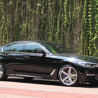 Serious Driver's BMW 5-Series Boasts Aftermarket Chrome Accents