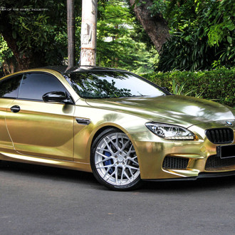 Fashion Look of BMW M6 Coupe With a Gold Vinyl Wrap