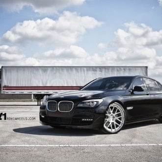 Custom BMW 7-Series | Images, Mods, Photos, Upgrades — CARiD.com Gallery