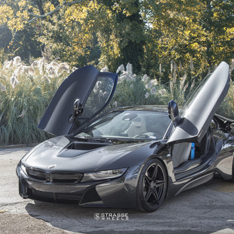 Black BMW i8 with Custom Hood - Photo by Strasse Forged