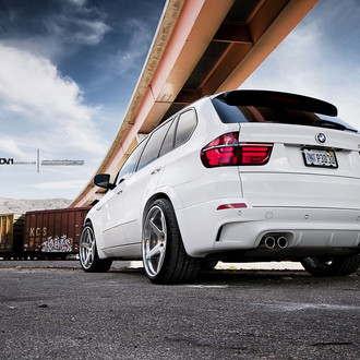Classy White BMW X5M On Silver Polished ADV1 Rims