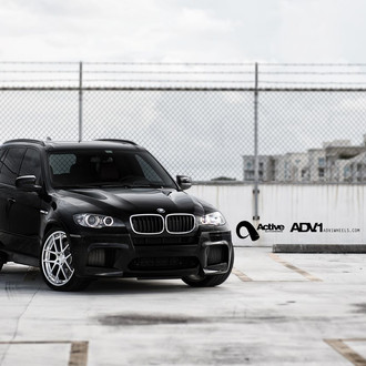 Bavarian Rhino BMW X5M Fitted With Polished Rims by ADV1