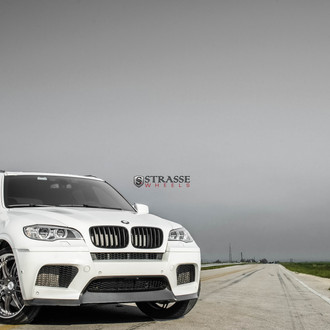Neat White BMW X5 Gets a Face Modernized with Crystal Clear Halo Headlights