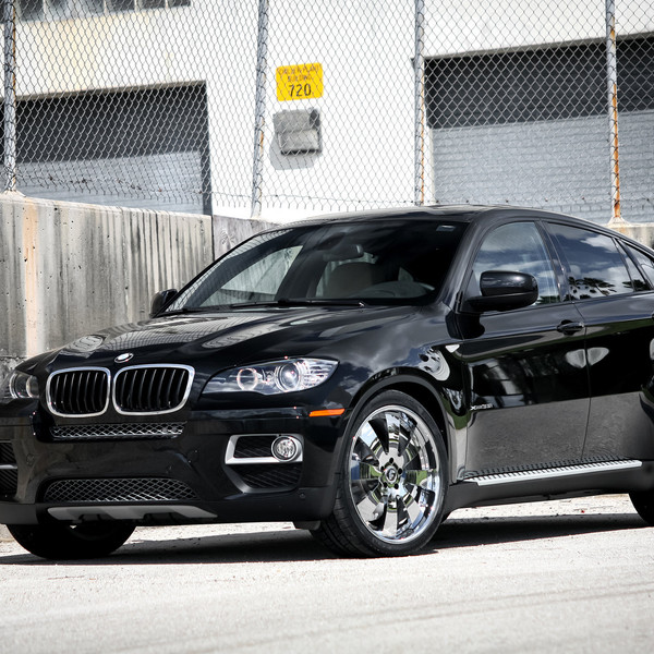 Forgiato Custom Wheels on BMW X6 - Photo by Exclusive Motoring