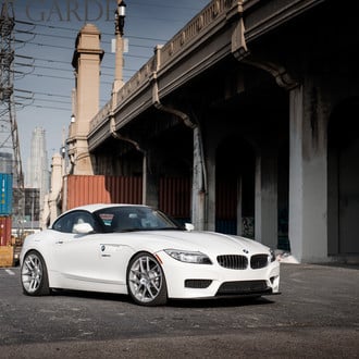 White BMW Z4 Customized to Amaze