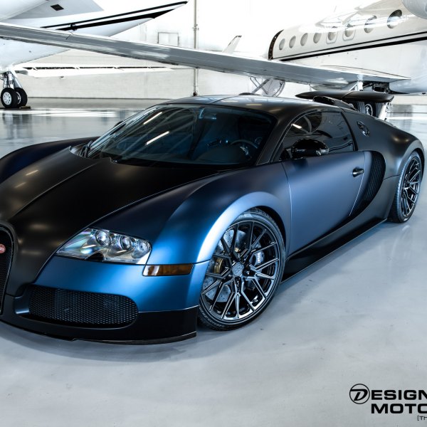 Carbon Fiber Front Lip on Dark Blue Bugatti Veyron - Photo by Vossen