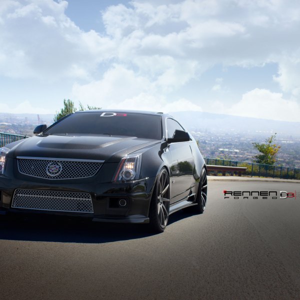 Chrome Mesh Grille on Gray Cadillac CTS - Photo by Rennen International