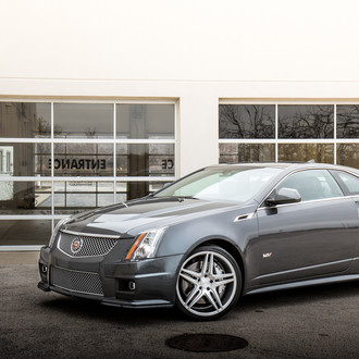 Chrome Mesh Grille on Gray Cadillac CTS - Photo by Rohana