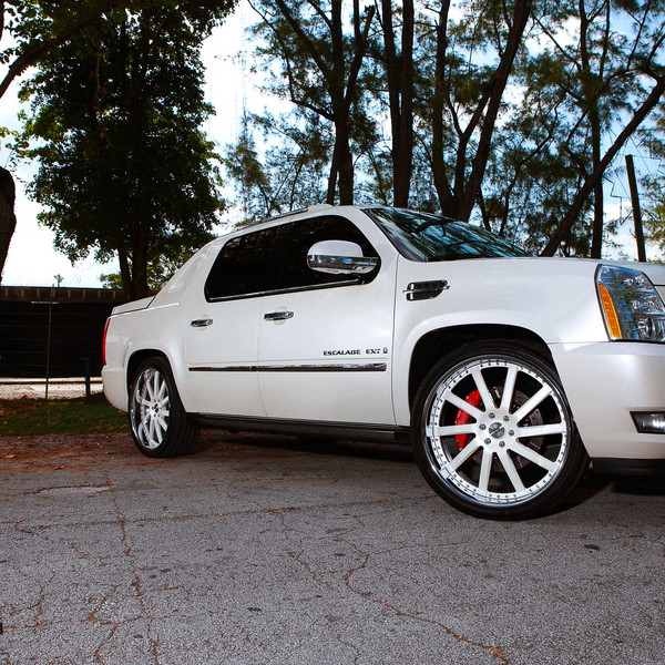 White Cadillac Escalade with Chrome Grille - Photo by Vossen