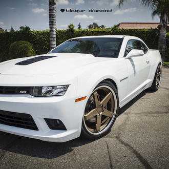 Custom Vented Hood on White Chevy Camaro SS - Photo by Blaque Diamond