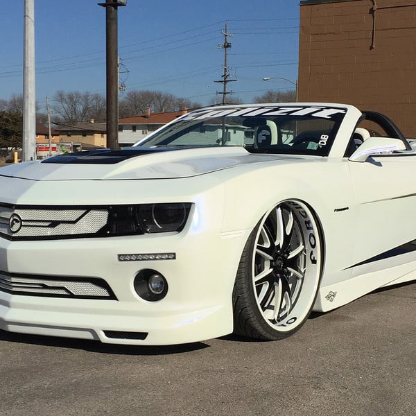 DUB Edition Ultra-Wide Camaro on Forgiato Custom Rims - Photo by Forgiato