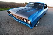 Blue Chevy Chevelle Shows Off Custom Paint Job