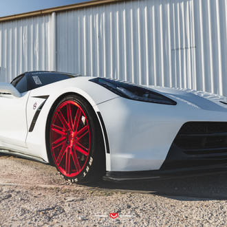 Race Spec Chevy Camaro C7 Targa Top - Photo by Vossen