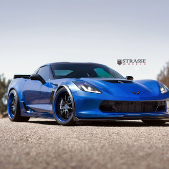 Blue Corvette Gets Magnetic Looks with Gloss Black Strasse Wheels
