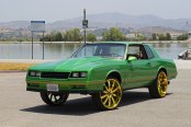 Bright Green Chevy Monte Carlo Gets Plenty of Attention With Green and Golden Forgiato Wheels