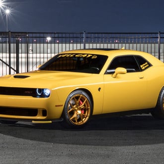Yellow Cat: Cool Tuning for Dodge Challenger