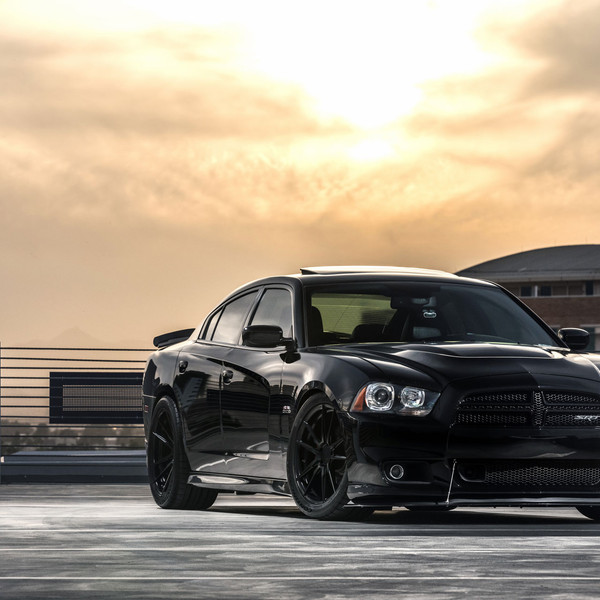 Black Dodge Charger SRT with Custom Mesh Grille - Photo by Rohana Wheels