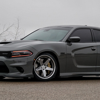 Aftermarket Vented Hood on Gray Dodge Charger 392 - Photo by Blaque Diamond Wheels
