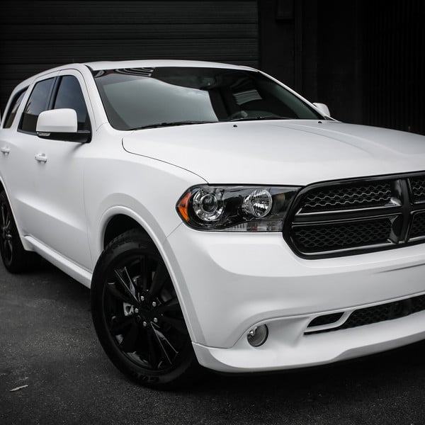 Snow White Dodge Durango R/T - Photo by Exclusive Motoring