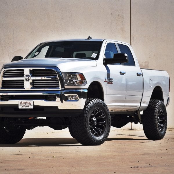 Custom 2017 Dodge Ram | Images, Mods, Photos, Upgrades — CARiD.com Gallery