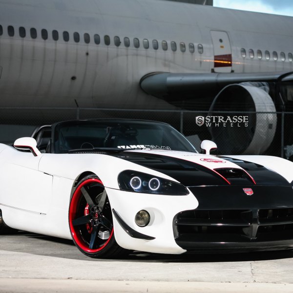 Custom White Convertible Dodge Viper with Black Stripes - Photo by Strasse Forged
