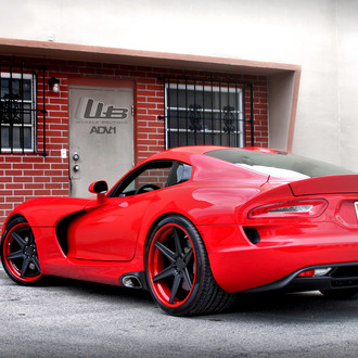 Custom Style Rear Spoiler on Red Dodge Viper - Photo by ADV.1