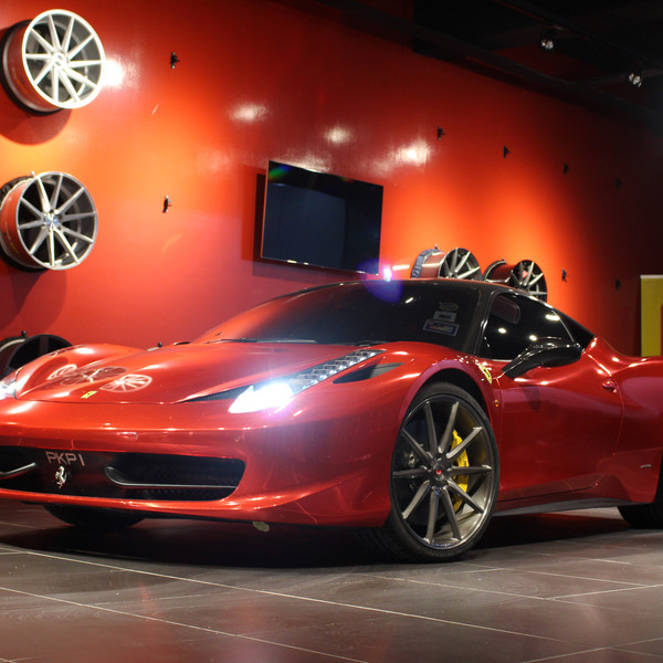 Custom Red Ferrari 458 - Photo by Vossen