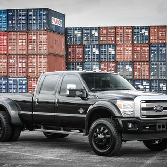 Powerstroke F350 on Black Dually Wheels - Photo by Exclusive Motoring