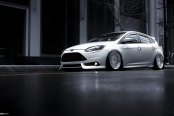 White Lowered Ford Focus Fitted with Aftermarket Goodies