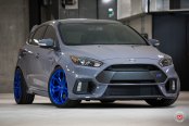 Stylsih Transformation of Gray Ford Focus RS with Custom Front Bumper and Blue Wheels