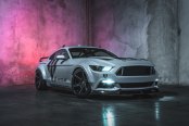Gray Ford Mustang Goes Racy with Contrasting Graphic Accents
