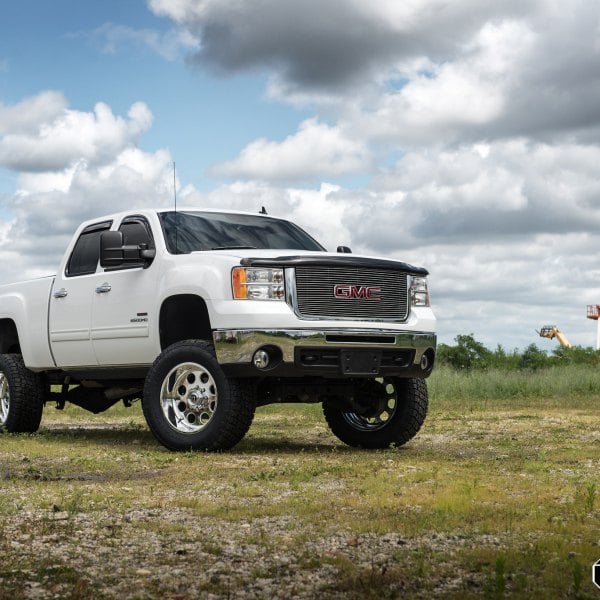 Camo Wrapped Lifted Gmc Sierra 1500 On Xd Off Road Wheels — 7c6 4373