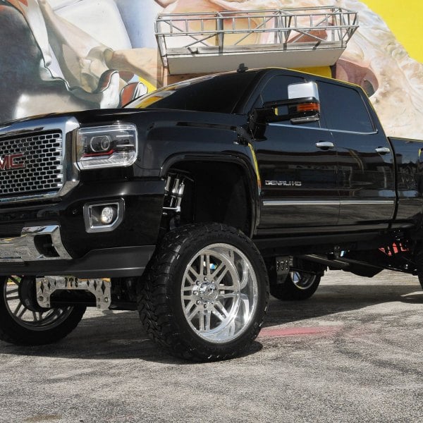 Camo Wrapped Lifted Gmc Sierra 1500 On Xd Off Road Wheels — 7c6 7872