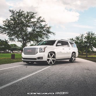 Classy GMC Yukon XL Highlighted with Refined Rims - Photo by Concavo