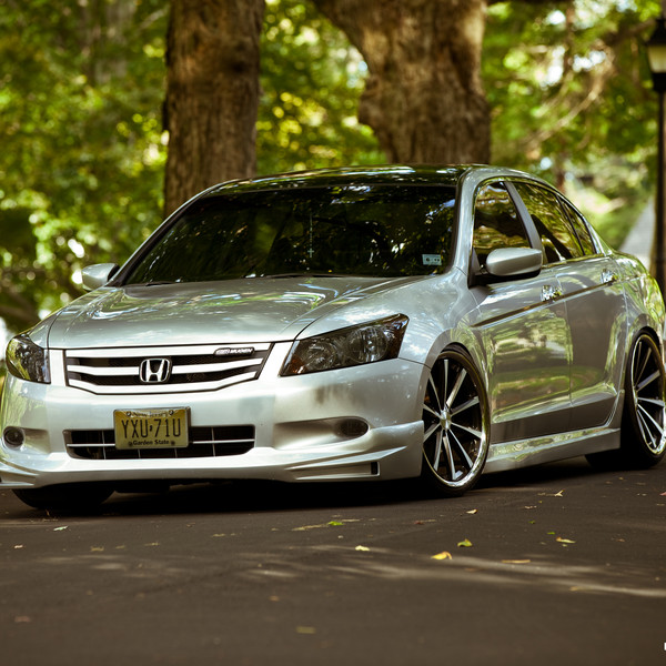 Silver Honda Accord with Dark Smoke Headlights - Photo by Vossen