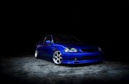 Yellow Fog Lights Give Distinction to Blue Honda Civic