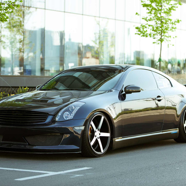 Black Infiniti G35 with Custom Carbon Fiber Hood - Photo by Vossen
