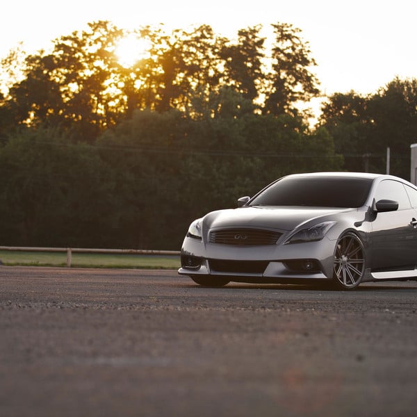Gray Metallic Infiniti G37 with Blacked Out Custom Grille - Photo by Vossen