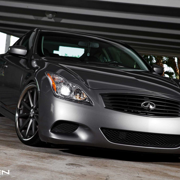 Silver Infiniti G37 with Black Billiet Grille - Photo by Vossen