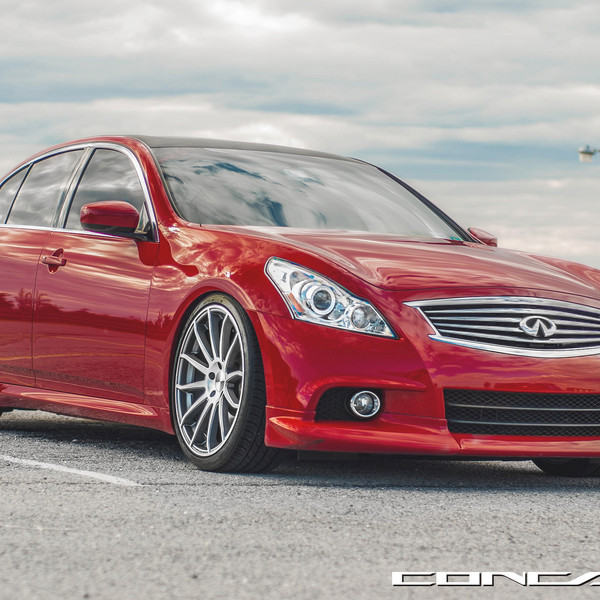 Red Infiniti G37 with Custom Chrome Grille - Photo by Vossen