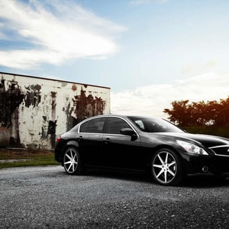 Crystal Clear Headlights on Custom Black Infiniti G37 - Photo by Vossen